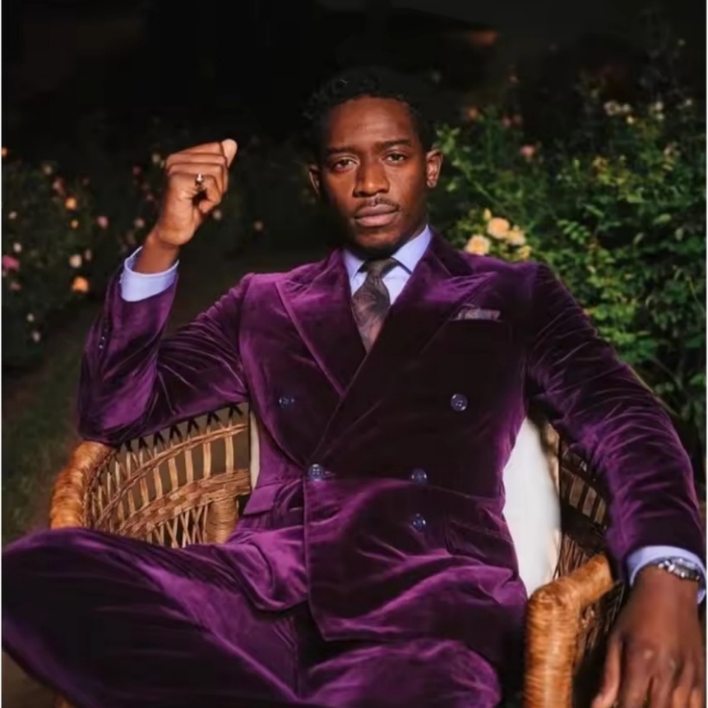 Classic Velvet Double Breasted - Men Grooming Outfit reseña y precio